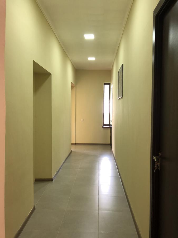 Ametapi Hotel Mestia Bagian luar foto